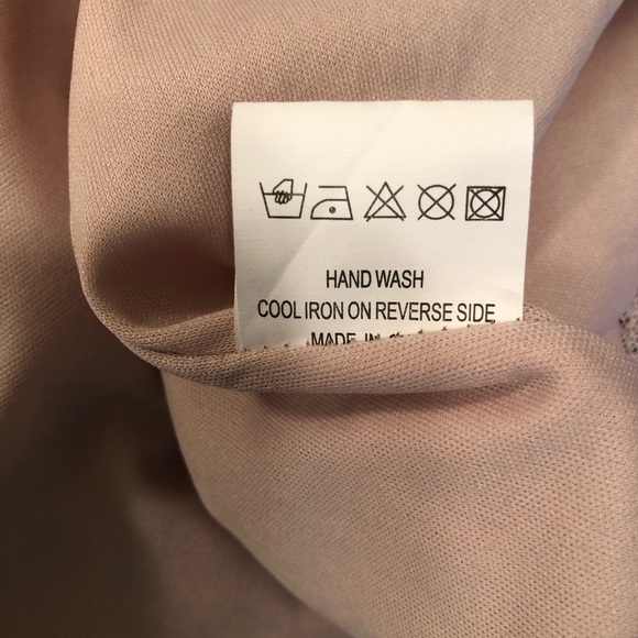 TFNC London Gold Sequin Dress Size 8 - Picture 11 of 11